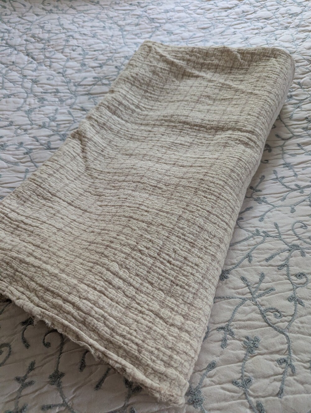 PiuBelle Fine Linens Throw Blanket 50” x 70” 100% Cotton Beige Tan Portugal  - Picture 2 of 4
